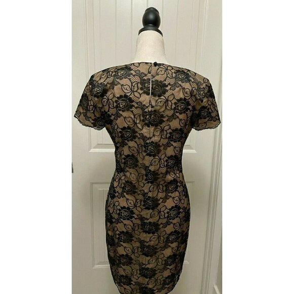 Women's Elizabeth Wayman New York Black Lace Shift Dress Tan Lining Size 6 - Picture 2 of 7